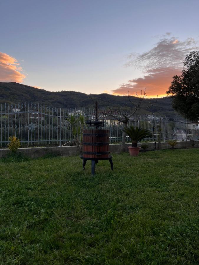 Bed and Breakfast Atomos Alvignano Экстерьер фото